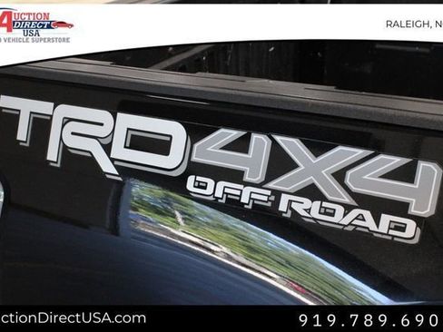 Used 2021 Toyota Tacoma TRD Off-Road image 45