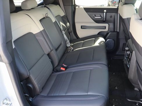New 2026 GMC Hummer EV SUV AWD/4WD image 26