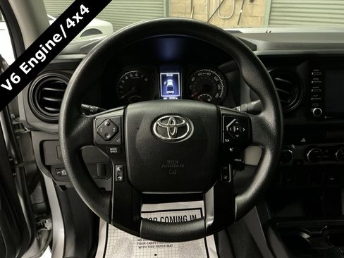 Used 2022 Toyota Tacoma SR5 image 17