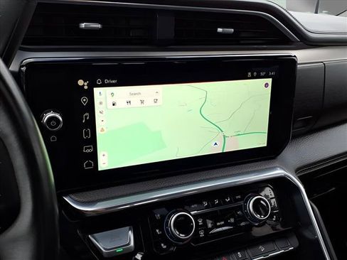 Used 2024 GMC Sierra 2500 Denali w/ Denali Reserve Package image 25