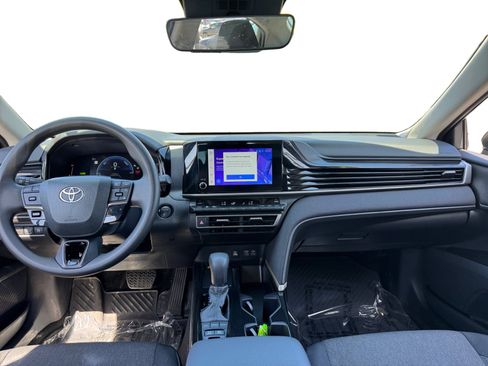 Used 2025 Toyota Camry LE w/ Convenience Package FWD image 10