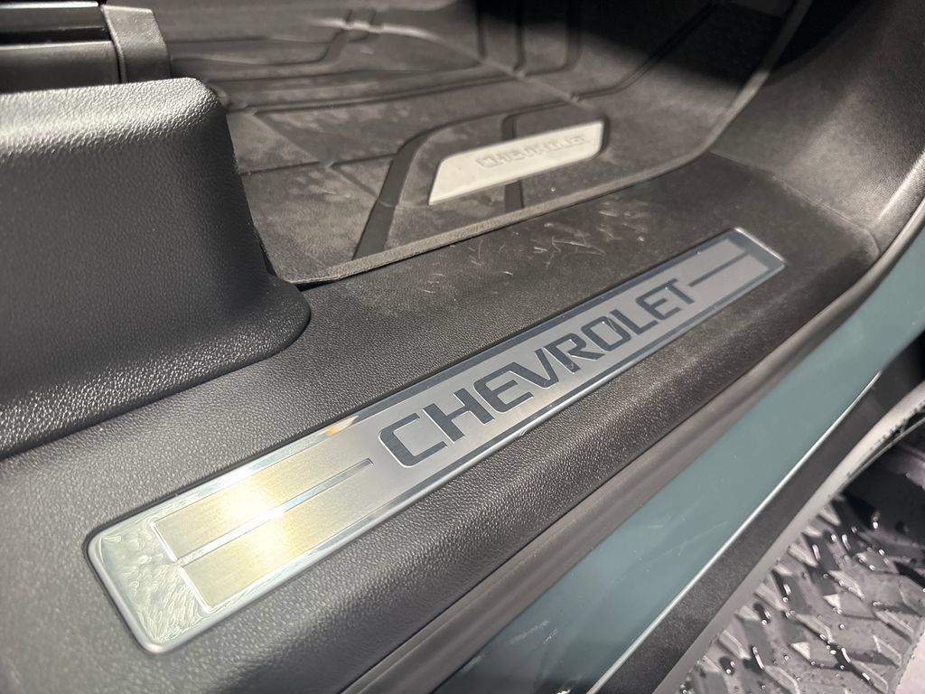 New 2026 Chevrolet Tahoe Z71 w/ Sun And Tow Package AWD/4WD image 34