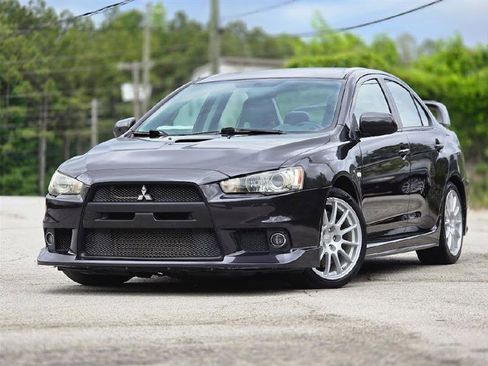 Used 2010 Mitsubishi Lancer Evolution GSR AWD/4WD image 2