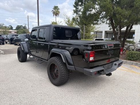 Used 2022 Jeep Gladiator Sport AWD/4WD image 4