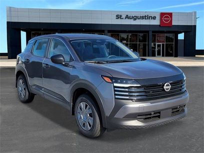 New 2025 Nissan Kicks S w/ Charging Package