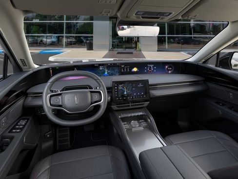 New 2026 Lincoln Nautilus Premier AWD/4WD image 9
