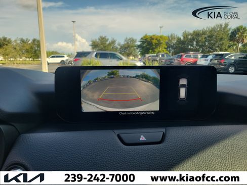Used 2024 MAZDA CX-90 Plug-In Hybrid w/ Premium Pkg AWD/4WD image 28