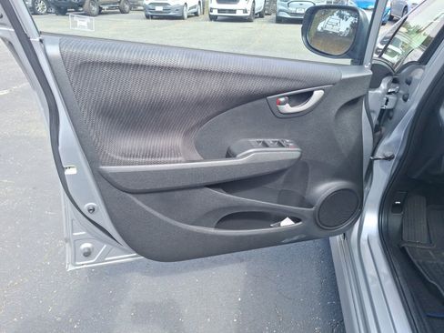 Used 2013 Honda Fit Sport image 12