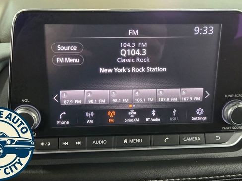 Used 2021 Nissan Rogue S AWD/4WD image 14