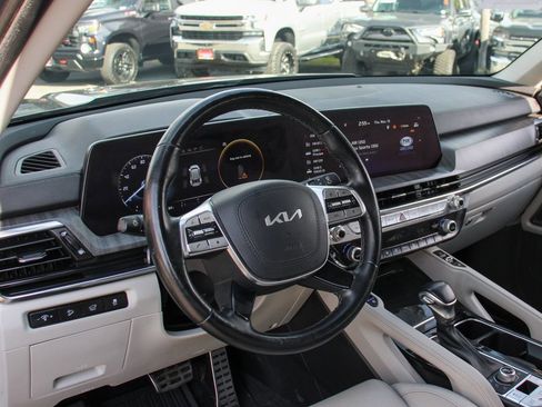 Used 2023 Kia Telluride SX image 20