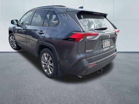 Used 2019 Toyota RAV4 XLE Premium w/ Advanced Technology Package AWD/4WD image 5