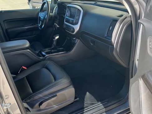 Used 2022 GMC Canyon Elevation w/ Elevation Premium Package image 16