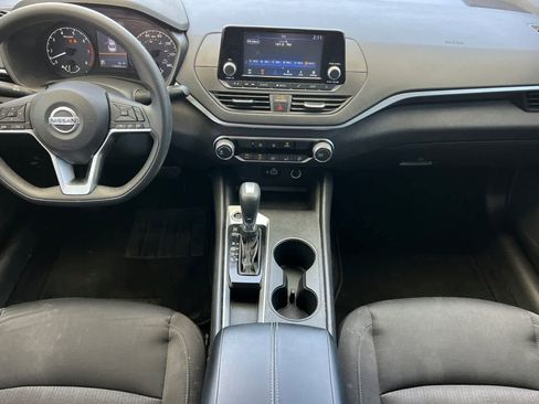 Used 2021 Nissan Altima 2.5 S w/ Driver Assist Package FWD image 4