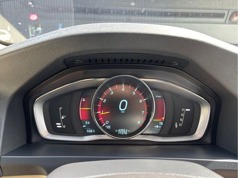 Used 2014 Volvo S60 T5 FWD image 20
