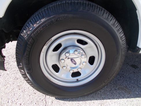 Used 2019 Ford F350 XL w/ Power Equipment Group image 9