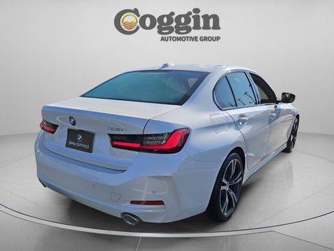 Certified 2023 BMW 330i Sedan w/ Driving Assistance Package image 4