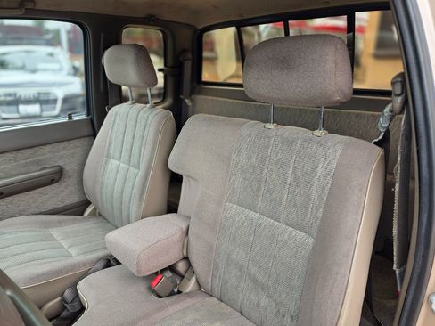 Used 1998 Toyota Tacoma 2WD Xtracab V6 image 23