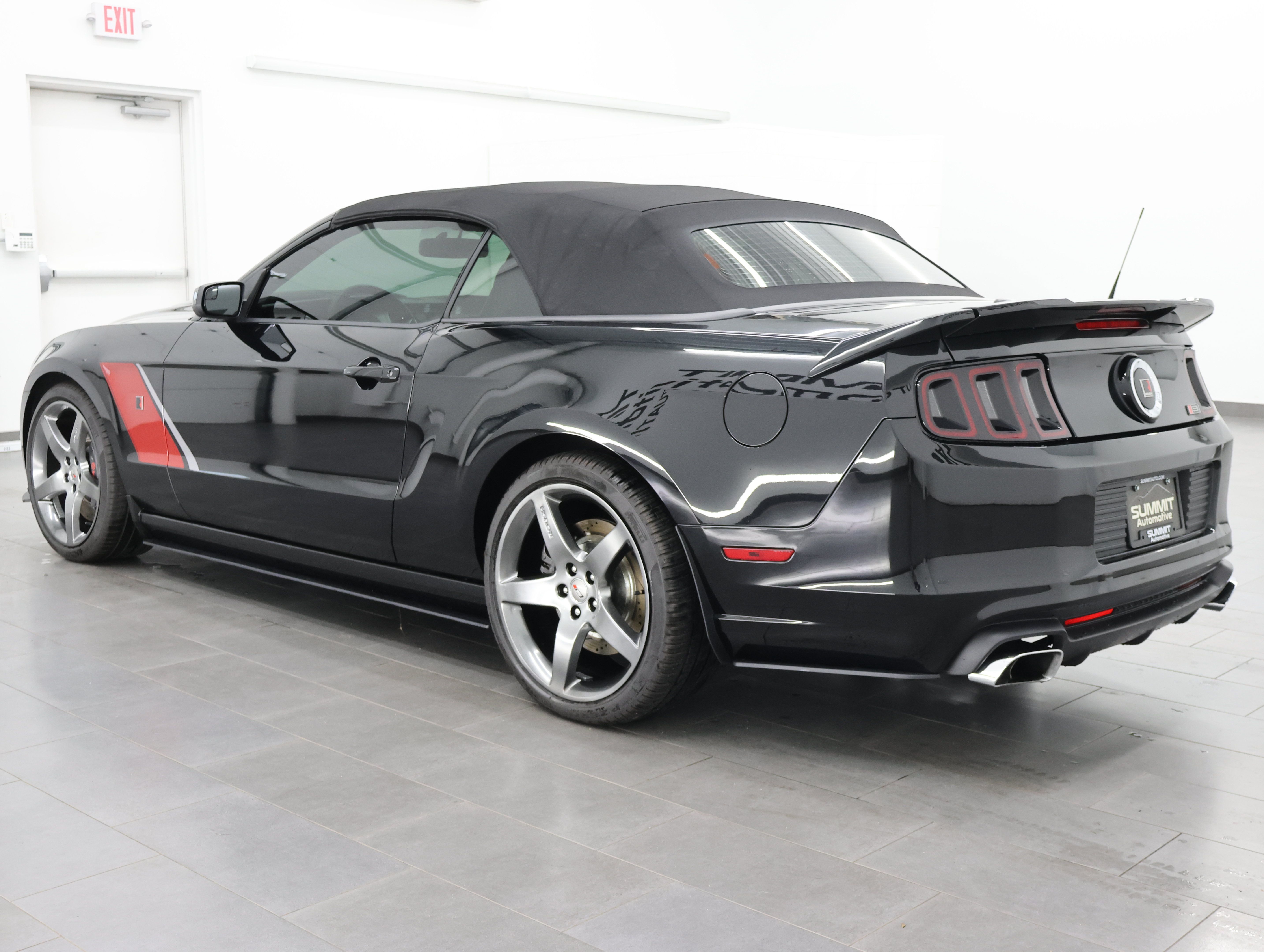 Used 2013 Ford Mustang GT Premium RWD image 62