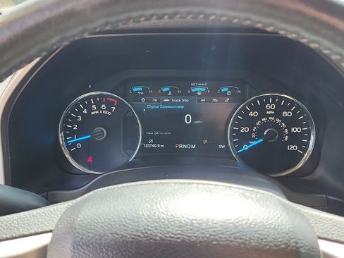 Used 2017 Ford F150 Lariat w/ Equipment Group 502A Luxury image 23