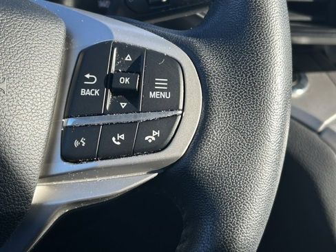 Used 2021 Ford Explorer XLT image 17