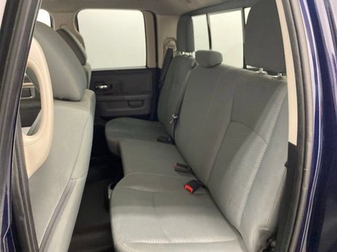 Used 2016 RAM 1500 Classic SLT AWD/4WD image 25