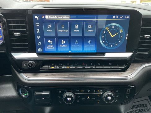 Used 2025 Chevrolet Silverado 1500 LTZ w/ LTZ Premium Package image 11