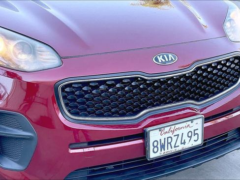 Used 2017 Kia Sportage LX image 29