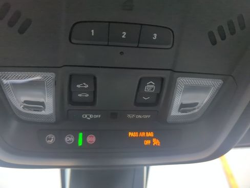 Certified 2025 Chevrolet Blazer RS w/ Driver Confidence II Package image 39