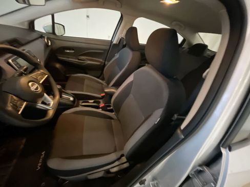 Used 2024 Nissan Versa SV image 11