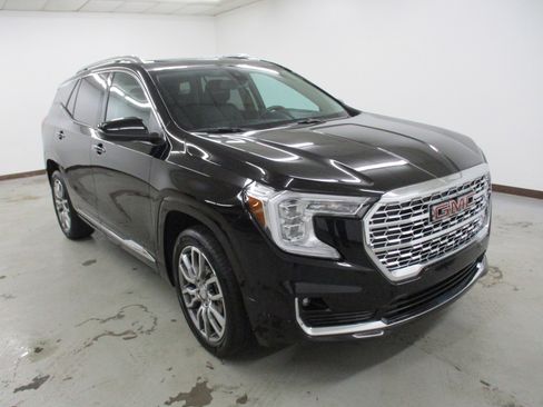 Certified 2022 GMC Terrain Denali image 1