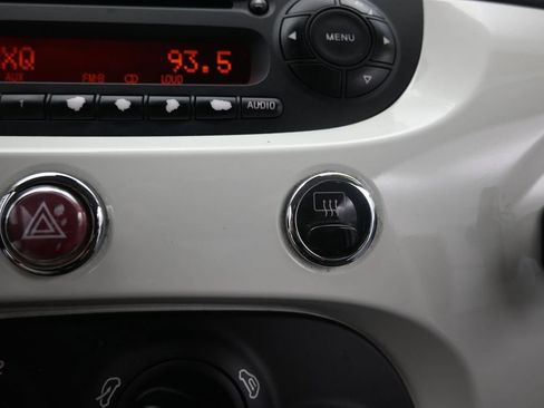 Used 2015 FIAT 500 Pop FWD image 21