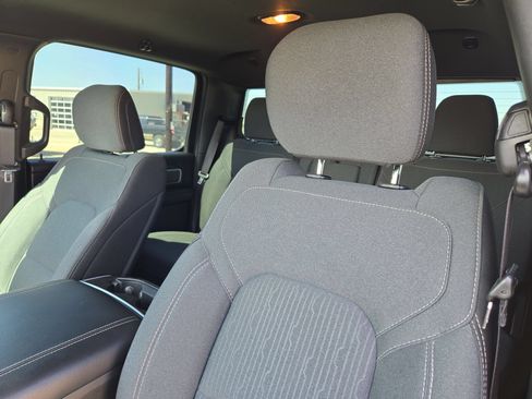 Used 2022 RAM 1500 Big Horn RWD image 9