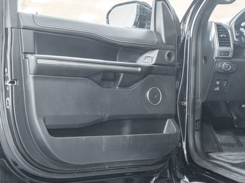 Used 2019 Ford Expedition Max XLT w/ Equipment Group 202A image 52