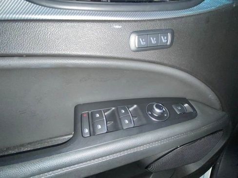 Used 2024 Alfa Romeo Stelvio Ti image 19