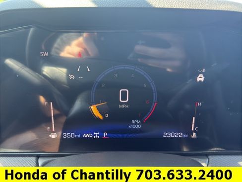 Used 2024 Chevrolet TrailBlazer LS w/ LS Convenience Package AWD/4WD image 9