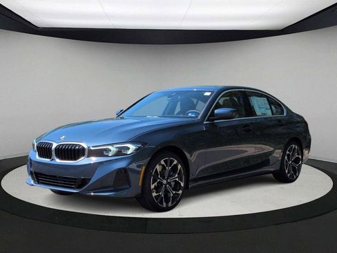 New 2026 BMW 330i xDrive Sedan AWD/4WD image 4