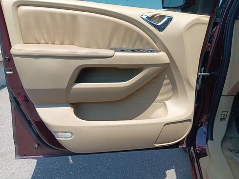 Used 2010 Honda Odyssey EX-L image 10