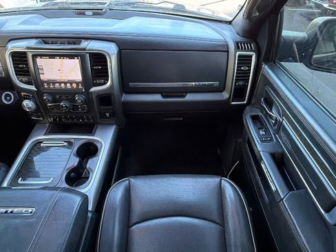 Used 2017 RAM 1500 Limited image 33