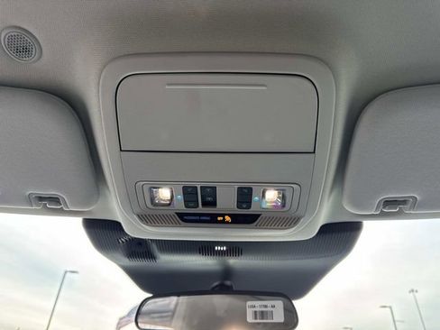 New 2026 Ford Explorer Active w/ Active Comfort Package image 28