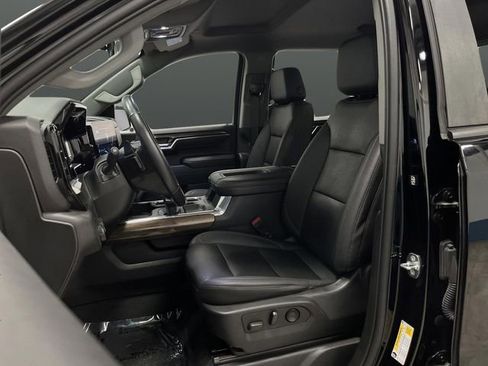 Used 2022 Chevrolet Silverado 1500 RST w/ RST All Star Premium Package image 4