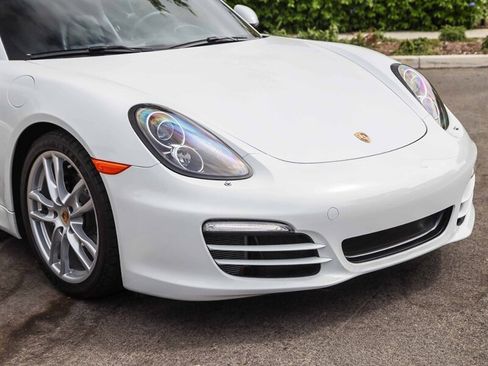 Used 2014 Porsche Boxster RWD image 9