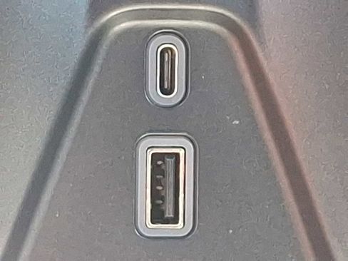 Used 2022 Chevrolet Blazer LT image 24