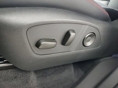 New 2026 Chevrolet Traverse RS w/ LPO, Floor Liner Package FWD image 16
