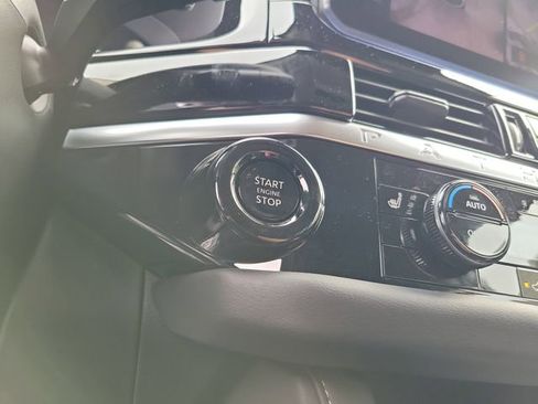 New 2026 Nissan Pathfinder SL w/ Cargo Package FWD image 21