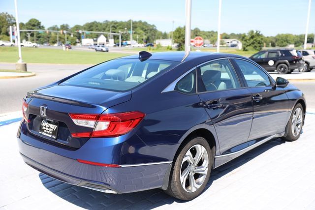 Used 2018 Honda Accord EX image 5