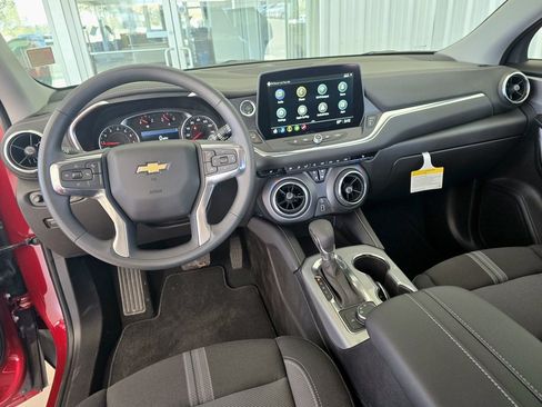 New 2025 Chevrolet Blazer LT image 23