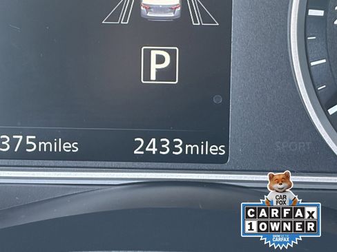 Certified 2025 Nissan Versa SV w/ Trunk Package FWD image 33