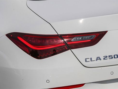 New 2025 Mercedes-Benz CLA 250 4MATIC image 9