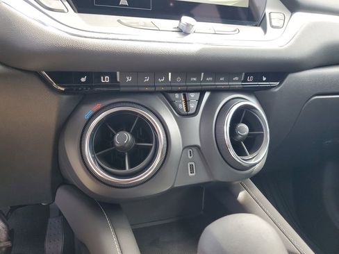 Used 2024 Chevrolet Blazer LT image 29