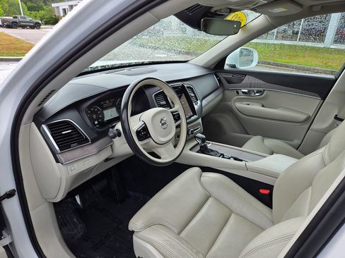 Used 2021 Volvo XC90 T6 Inscription w/ Climate Package AWD/4WD image 12